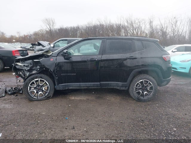 3C4NJDDNXST537321 Jeep Compass