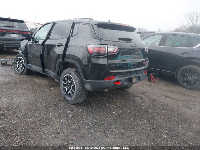 3C4NJDDNXST537321 Jeep Compass