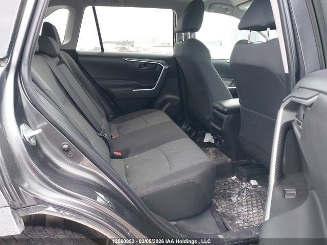 Продаж на аукціоні авто 2021 Toyota Rav4 Le, vin: 2T3B1RFV5MC221447, номер лоту: 12560952