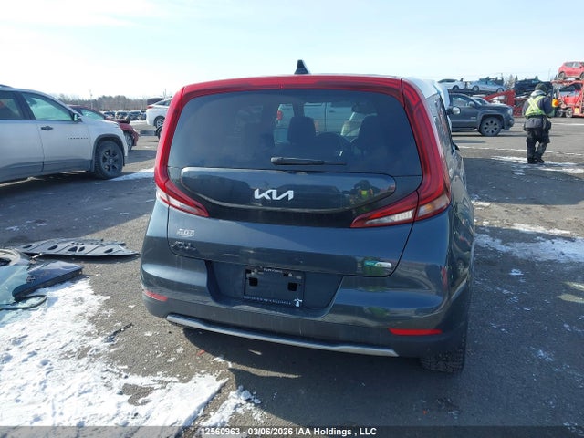 KNDJ23A22N7023827 KIA Soul Ev Premium