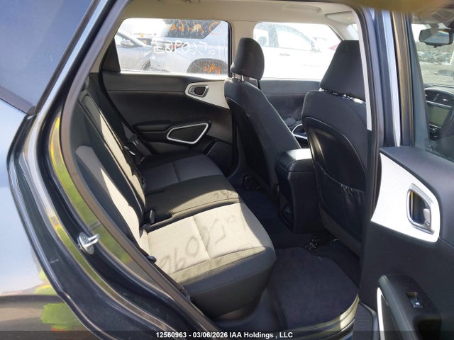 KNDJ23A22N7023827 KIA Soul Ev Premium