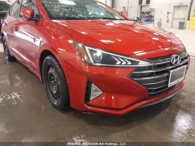 12560973 :رقم المزاد ، KMHD84LF3KU857244 vin ، 2019 Hyundai Elantra Preferred مزاد بيع