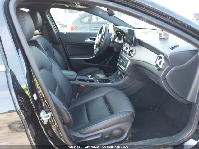 WDCTG4GB0JJ453628 Mercedes-Benz Gla 250 4matic