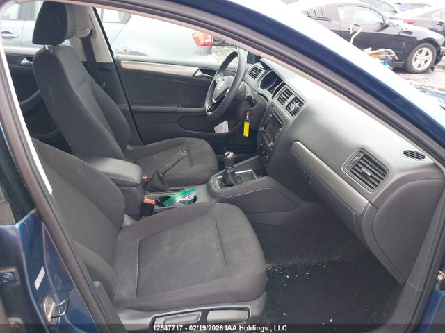 3VW1K7AJ4FM350894 Volkswagen Jetta 2.0l Trendline/2.0l Trendline+