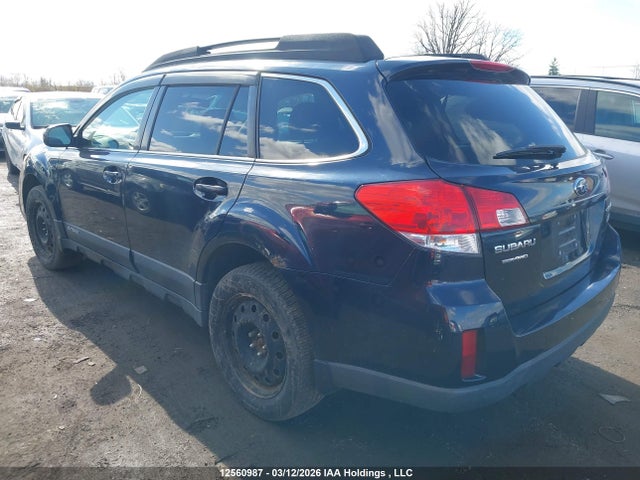 12560987 :رقم المزاد ، 4S4BRGGC0D3257070 vin ، 2013 Subaru Outback 2.5i Premium مزاد بيع