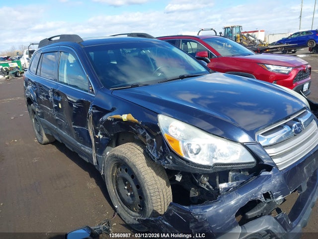 12560987 :رقم المزاد ، 4S4BRGGC0D3257070 vin ، 2013 Subaru Outback 2.5i Premium مزاد بيع