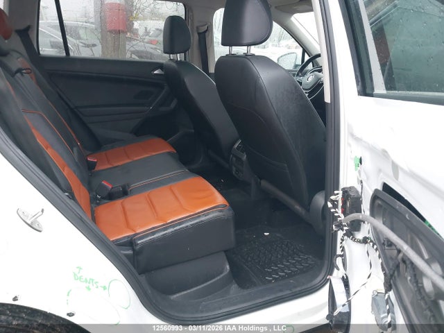Volkswagen Tiguan Highline 2018 3VV4B7AX3JM066865 Image 8