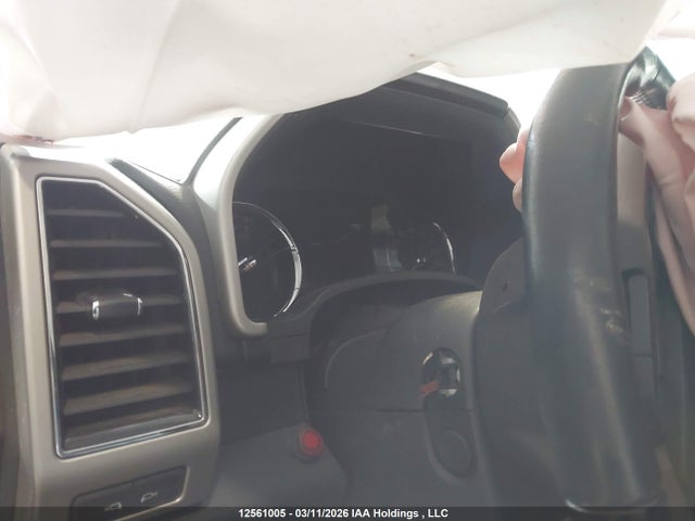 12561005 :رقم المزاد ، 1FT8W3BN6NED01233 vin ، 2022 Ford F350 Super Duty مزاد بيع