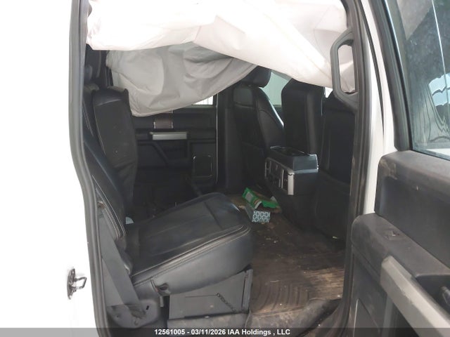 12561005 :رقم المزاد ، 1FT8W3BN6NED01233 vin ، 2022 Ford F350 Super Duty مزاد بيع
