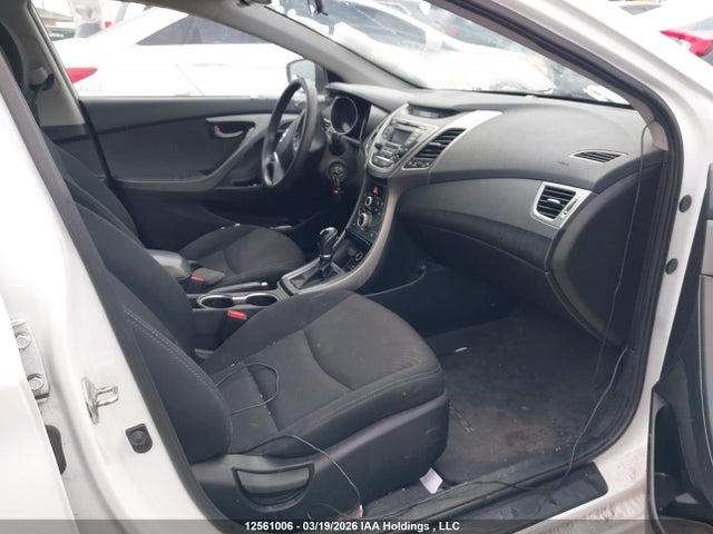 Продаж на аукціоні авто 2016 Hyundai Elantra Gl, vin: 5NPDH4AE8GH739819, номер лоту: 12561006