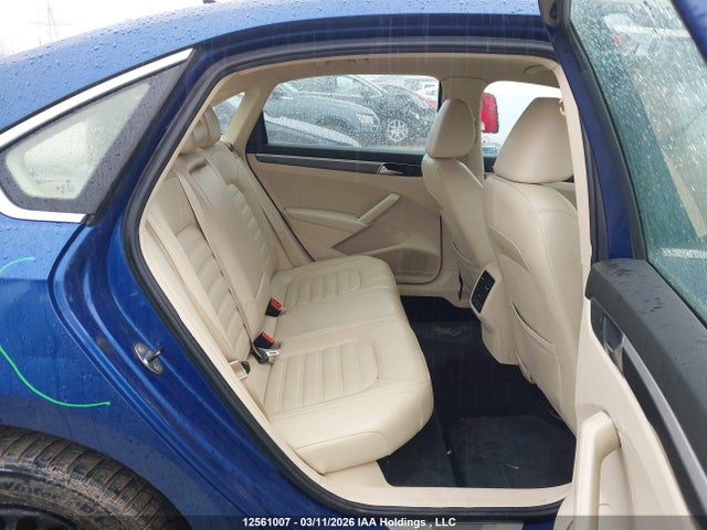Продажа на аукционе авто 2017 Volkswagen Passat, vin: 1VWET7A30HC063413, номер лота: 12561007
