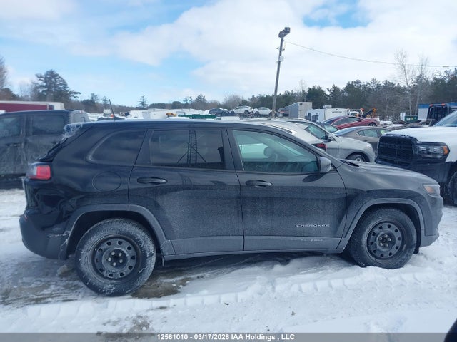 2019 Jeep Cherokee Sport მანქანა იყიდება აუქციონზე, vin: 1C4PJLAB8KD377748, აუქციონის ნომერი: 12561010