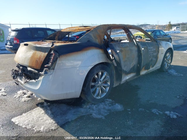 12561017 :رقم المزاد ، 2C3CCAST0CH251767 vin ، 2012 Chrysler 300c Luxury Series مزاد بيع
