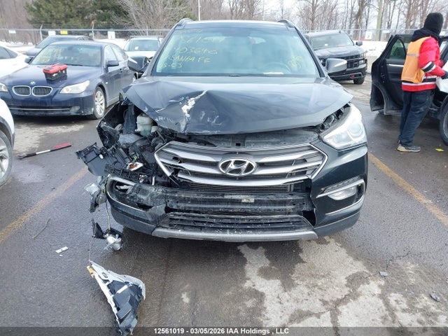 5XYZUDLB3HG403640 Hyundai Santa Fe Sport 2.4 Luxury