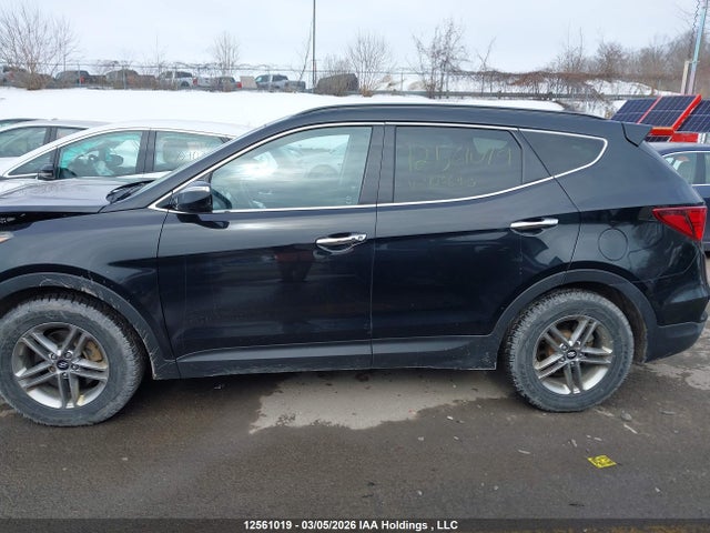 5XYZUDLB3HG403640 Hyundai Santa Fe Sport 2.4 Luxury