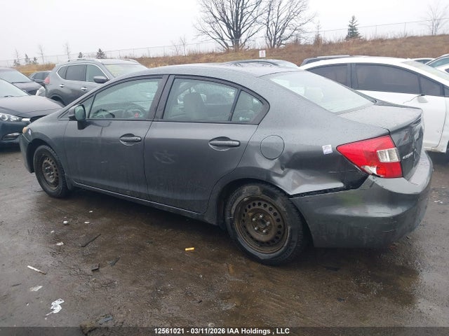 Auction sale of the 2012 Honda Civic Lx, vin: 2HGFB2F45CH111073, lot number: 12561021