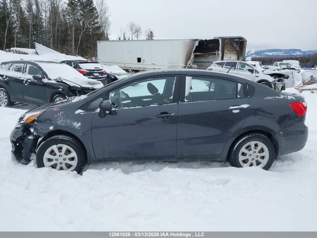 12561026 :رقم المزاد ، KNADM4A38F6524196 vin ، 2015 Kia Rio Ex/ex+/lx/lx+/sx مزاد بيع