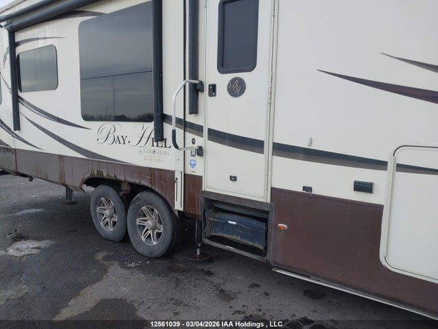 5ZWFBTE24E1001591 Evergreen Bayhill