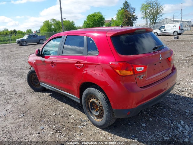 2015 Mitsubishi Rvr Se მანქანა იყიდება აუქციონზე, vin: 4A4AJ3AU9FE604574, აუქციონის ნომერი: 12561040