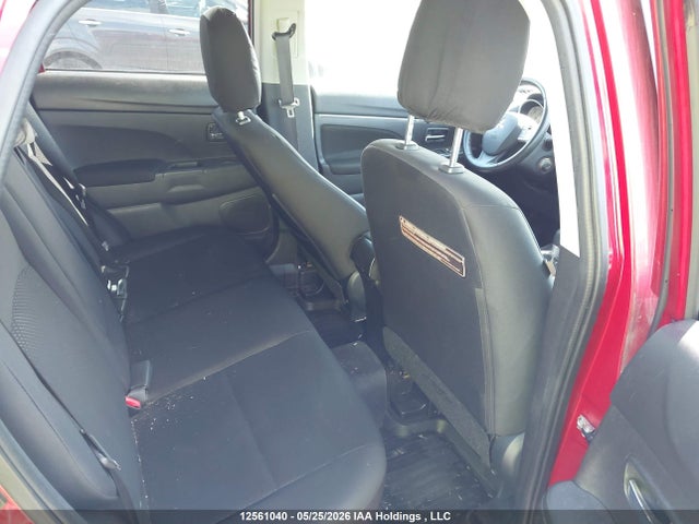 2015 Mitsubishi Rvr Se მანქანა იყიდება აუქციონზე, vin: 4A4AJ3AU9FE604574, აუქციონის ნომერი: 12561040