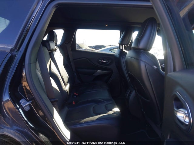 Продажа на аукционе авто 2021 Jeep Cherokee 80th Anniversary Edition, vin: 1C4PJMCX3MD111247, номер лота: 12561041