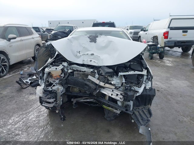 5YFBPMBEXMP254363 Toyota COROLLA LE