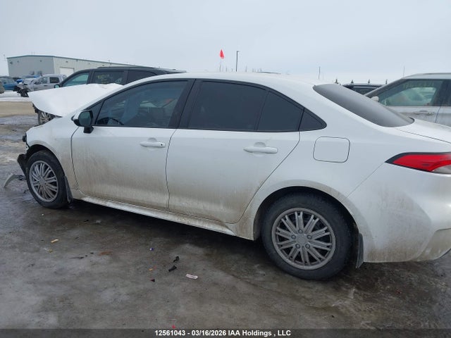 5YFBPMBEXMP254363 Toyota COROLLA LE