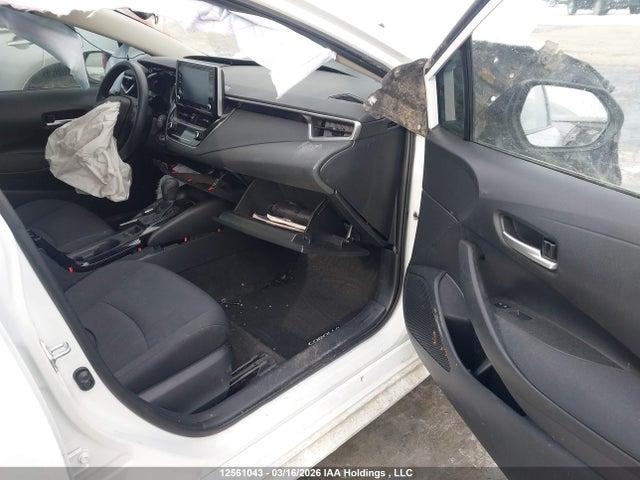 5YFBPMBEXMP254363 Toyota COROLLA LE