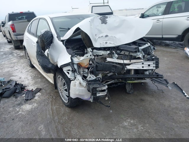 5YFBPMBEXMP254363 Toyota COROLLA LE