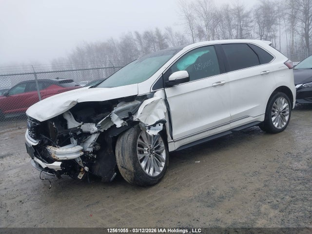 2FMPK4K9XLBA00999 Ford Edge Titanium