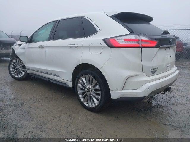 2FMPK4K9XLBA00999 Ford Edge Titanium