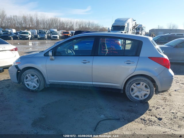 2010 Nissan Versa S/sl მანქანა იყიდება აუქციონზე, vin: 3N1BC1CP7AL401177, აუქციონის ნომერი: 12561072
