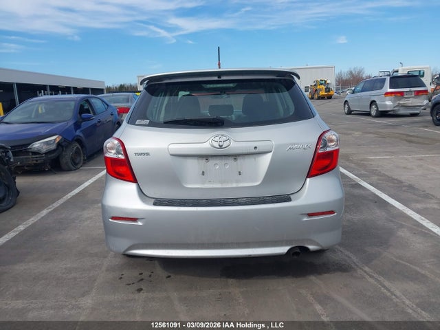 2010 Toyota Corolla Matrix მანქანა იყიდება აუქციონზე, vin: 2T1KU4EE9AC243404, აუქციონის ნომერი: 12561091