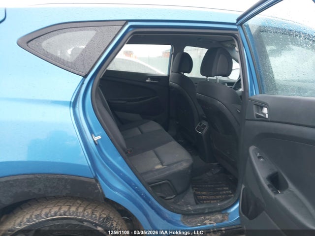 KM8J33A48JU598844 Hyundai Tucson Limited/sport And Eco/se