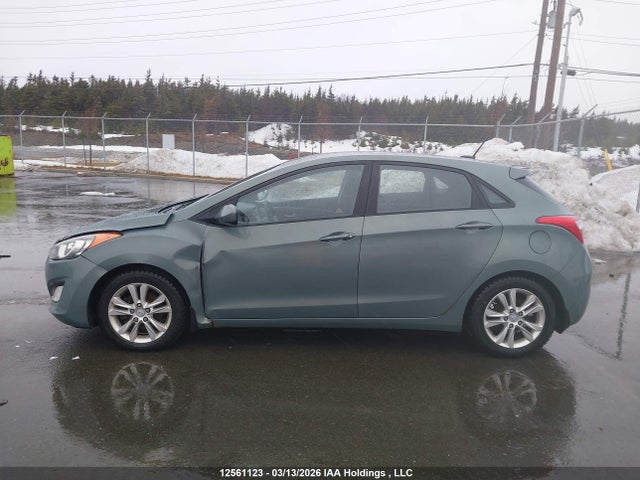 Продаж на аукціоні авто 2013 Hyundai Elantra Gt, vin: KMHD35LE2DU035310, номер лоту: 12561123