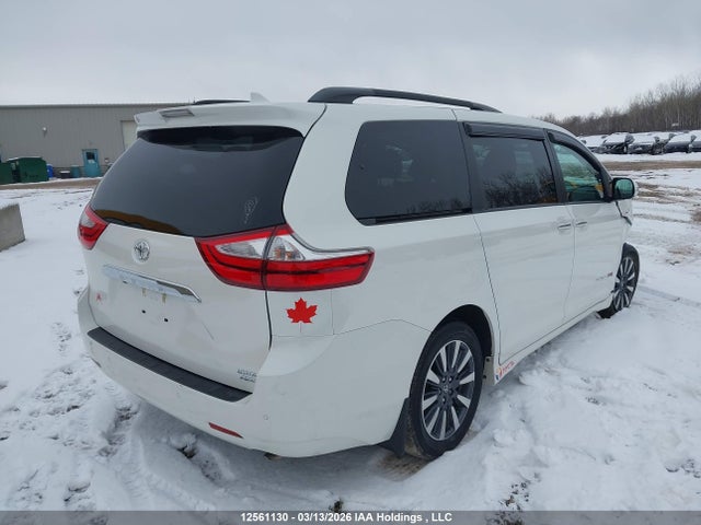Aukcja sprzedaży 2018 Toyota Sienna Xle/xle Premium/limited/limited Premium, vin: 5TDDZ3DC2JS205461, numer aukcji: 12561130