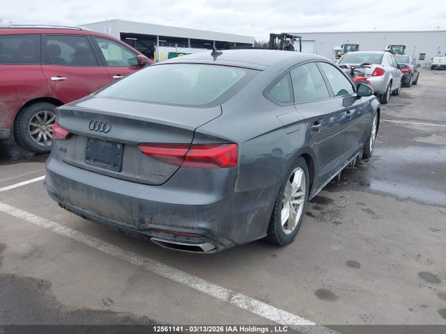 WAUFACF59NA015834 Audi A5 45 Progressiv