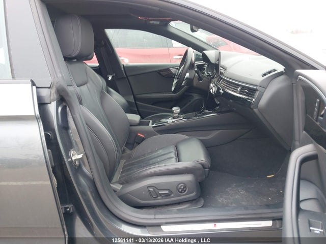 WAUFACF59NA015834 Audi A5 45 Progressiv