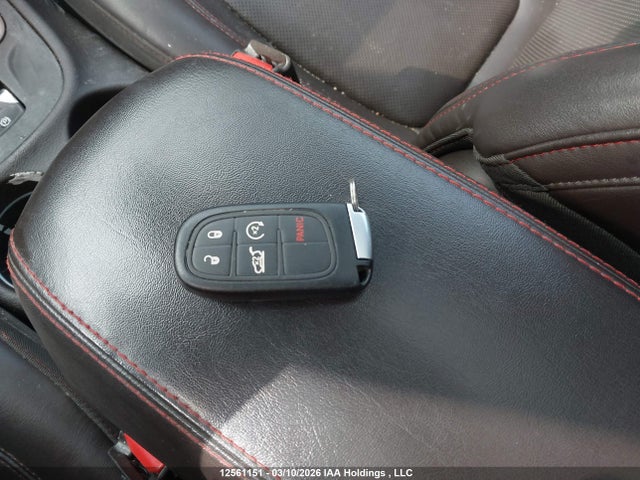 1C4PJMBS2FW736106 Jeep Cherokee Trailhawk