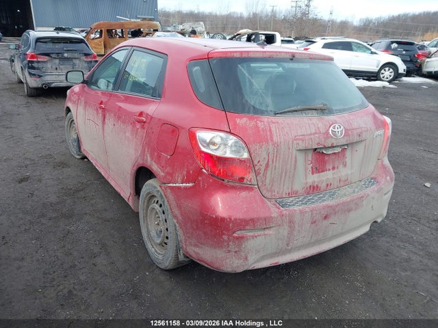 12561158 :رقم المزاد ، 2T1KU4EE1EC133629 vin ، 2014 Toyota Matrix مزاد بيع
