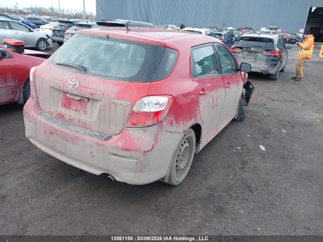 12561158 :رقم المزاد ، 2T1KU4EE1EC133629 vin ، 2014 Toyota Matrix مزاد بيع