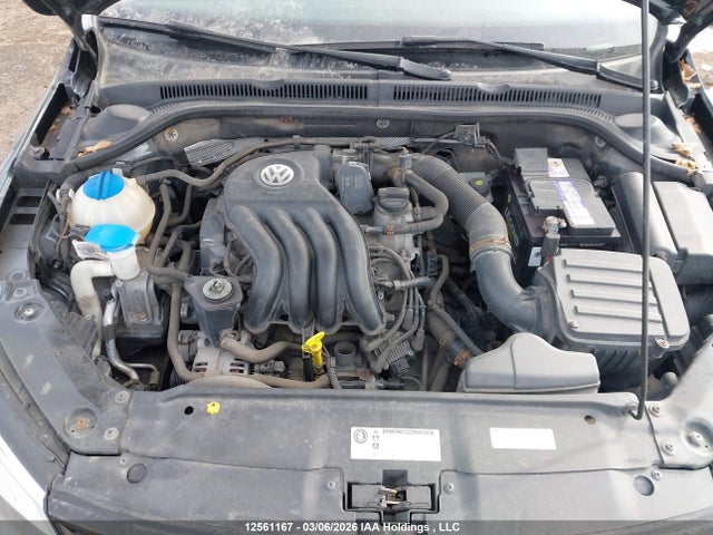 3VW1K7AJ7EM357479 Volkswagen Jetta