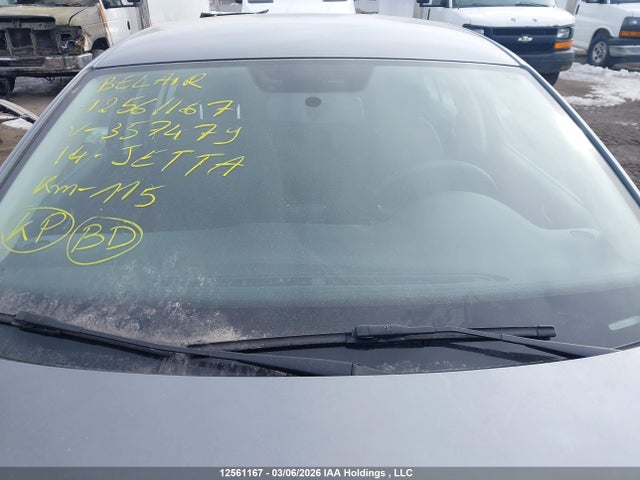 3VW1K7AJ7EM357479 Volkswagen Jetta