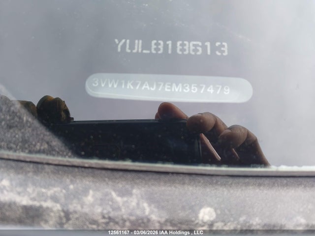 3VW1K7AJ7EM357479 Volkswagen Jetta