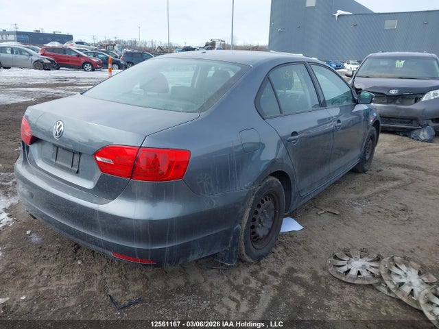 3VW1K7AJ7EM357479 Volkswagen Jetta