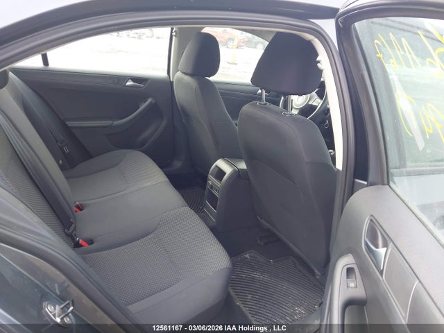 3VW1K7AJ7EM357479 Volkswagen Jetta