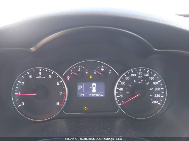 12561177 :رقم المزاد ، KNAHT8A31F7122316 vin ، 2015 Kia Rondo Lx/lx Value/lx Winter Edition مزاد بيع