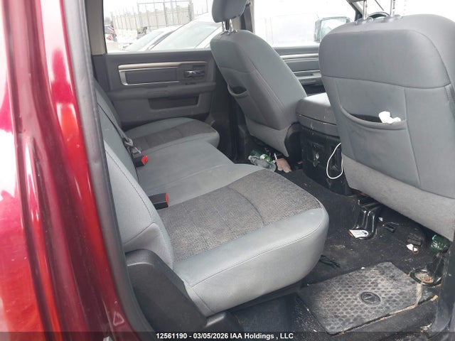 12561190 :رقم المزاد ، 1C6RR7LT0KS718724 vin ، 2019 Ram 1500 Classic Slt مزاد بيع