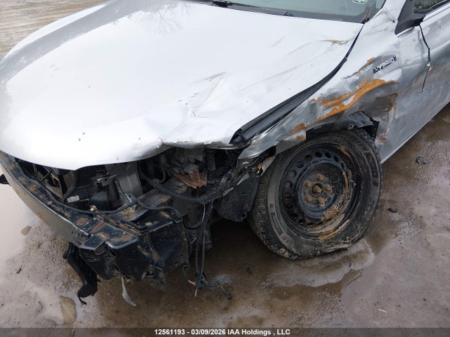 4T1BD1FK0HU220119 Toyota Camry Hybrid/le/xle/se