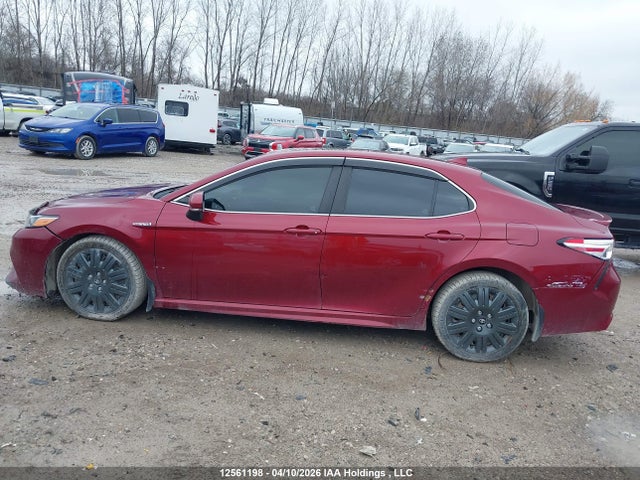 Продажа на аукционе авто 2018 Toyota Camry Hybrid/le/xle/se, vin: 4T1B21HK4JU507469, номер лота: 12561198